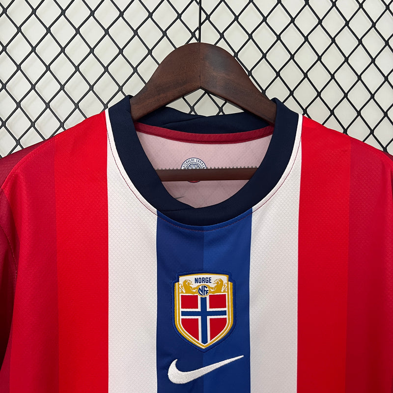 Camisa Noruega Home 24/25