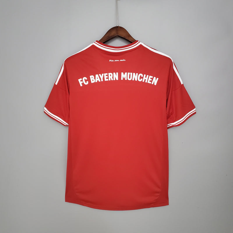 Camisa Bayern de Munique Retro Home UCL 2013/14
