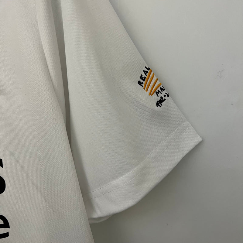 Camisa Real Madrid Retro Home 2002/03