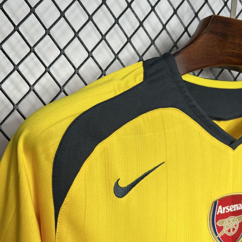 Camisa Arsenal Retro Away 2005/06