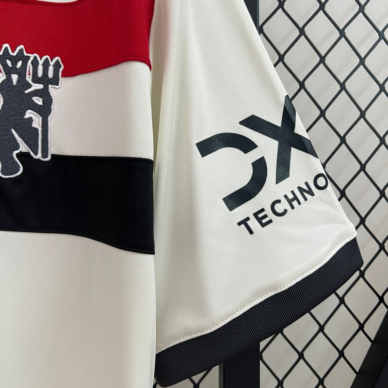 Camisa Manchester United Third 24/25