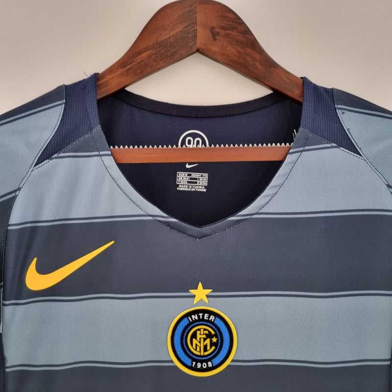 Camisa Inter de Milão Retro Third 2004/05