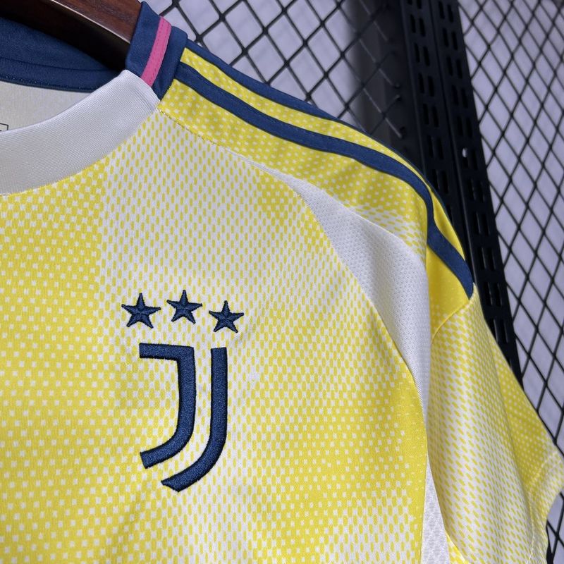Camisa Juventus Away 24/25